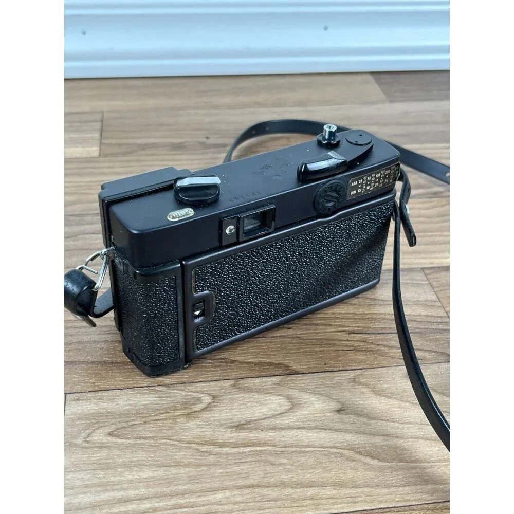 Konica C35 EF Film Camera w/HEXANON 38mm F2.8 Lens Cap & Case PARTS/REPAIR
